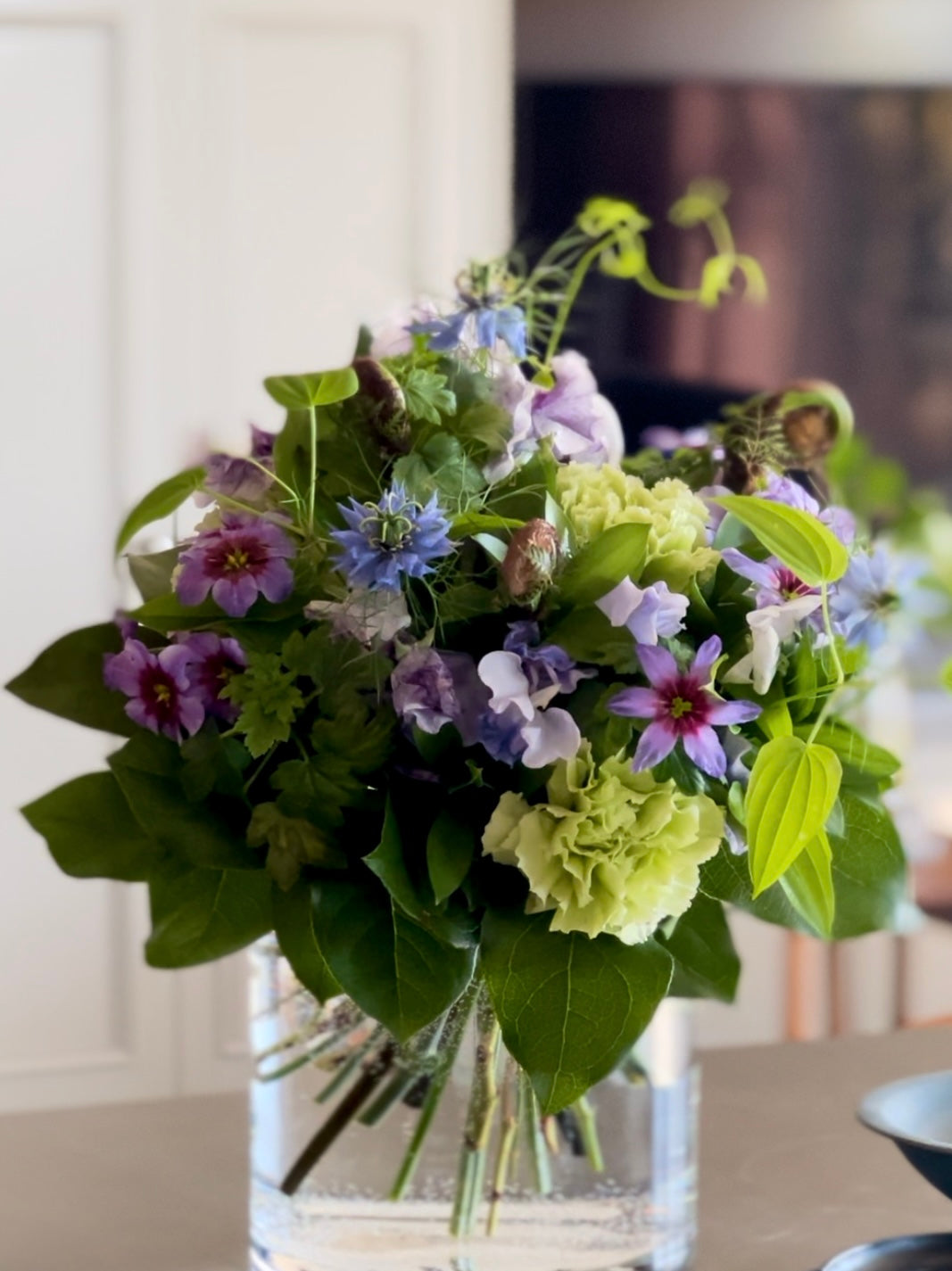 2025.3.18 初心者の方歓迎です:花選びから学ぶ、春の花で作るナチュラルスパイラルブーケ